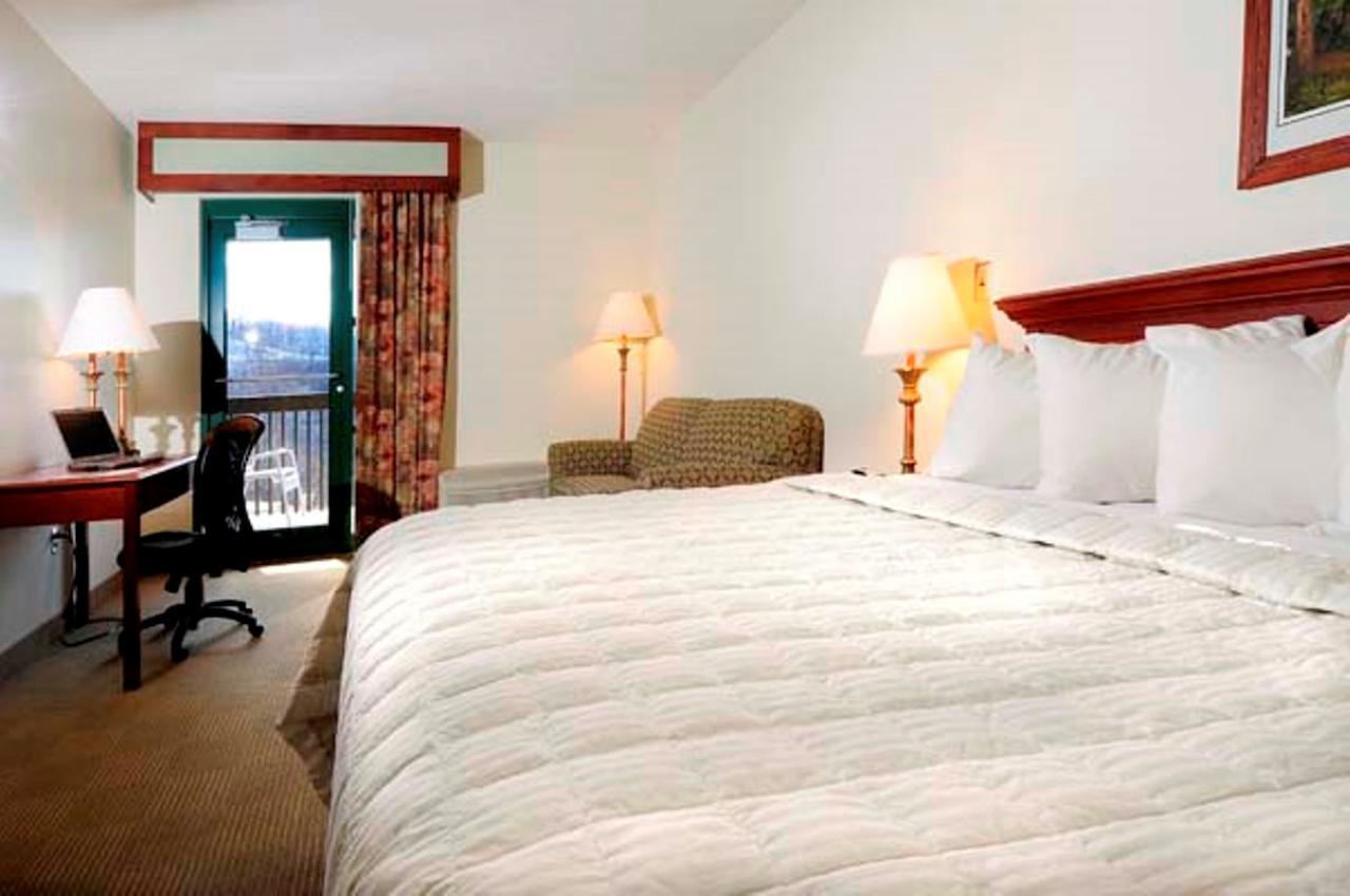 Chief Logan Lodge Hotel&Conference Kamer foto